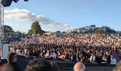 Bilgi Üniversitesi mezuniyetinde protesto: Rektör kürsüyü terk etti