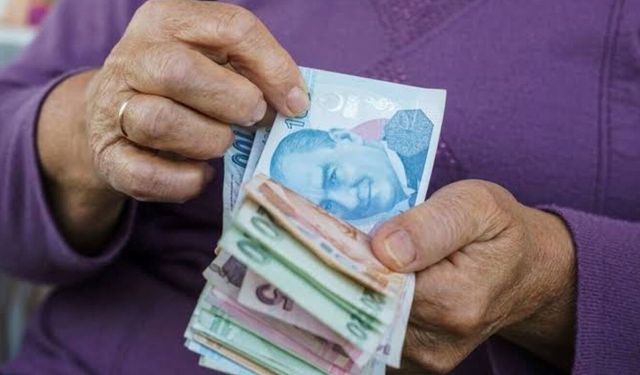 Mustafa Destici'den emekli ikramiyesine enflasyon oranında zam talebi!