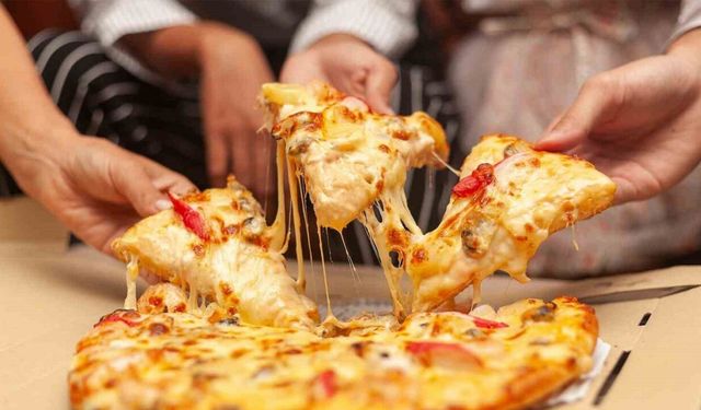 Pizza zinciri 16 şubesini kapatma kararı aldı