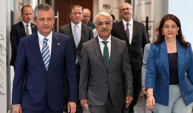 DEM Parti'den CHP'ye ziyaret