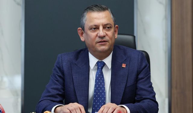 CHP lideri Özgür Özel’den rest: Bir adım geri atarsam namerdim