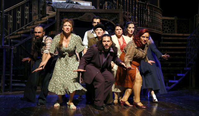 Fosforlu Cevriye Büyükçekmece'de seyirciyle buluşuyor!