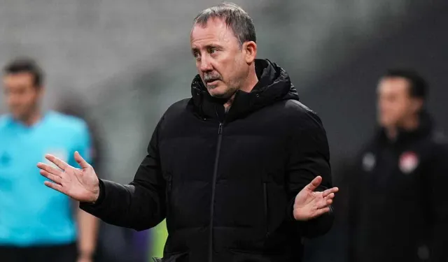 Rafa Silva'nın geleceğini Sergen Yalçın açıkladı