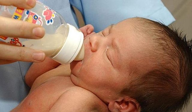 Gıda devinin bebek maması raflardan toplatılıyor!