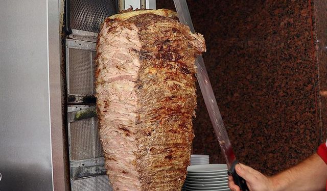 250 şubesi bulunan döner devi iflasın eşiğinde