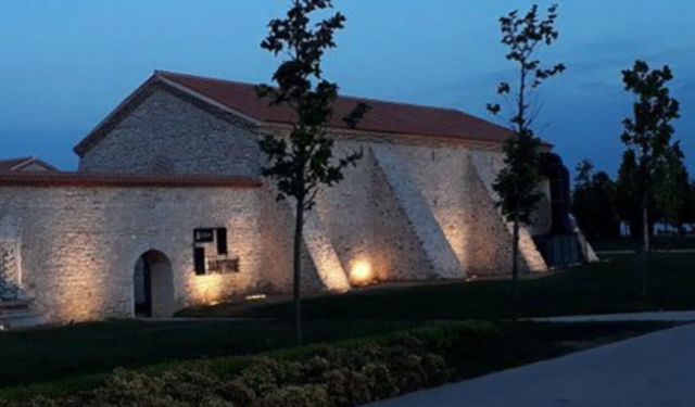 Ataköy Baruthane Sahnesi yeniden açıldı, 35 yıllık kurumsal hafıza modern bir estetikle buluştu