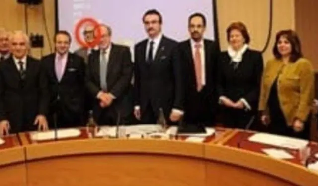 CHP'li Günaydın paylaştı: İtirafçı Hüseyin Gün'ün AKP'lilerle fotoğrafı