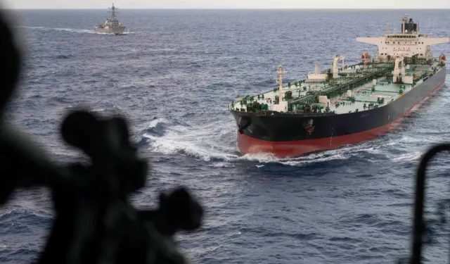 ABD’den petrol tankerine operasyon