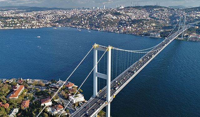2 Boğaz Köprüsü ve 7 otoyolu özelleştirme planına tepki: AKP’nin vatanı parsel parsel satmak konusundaki başyapıtı