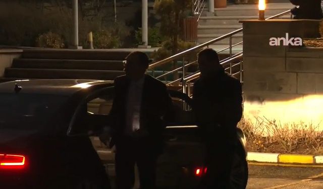 CHP'de gece yarısı olağanüstü zirve