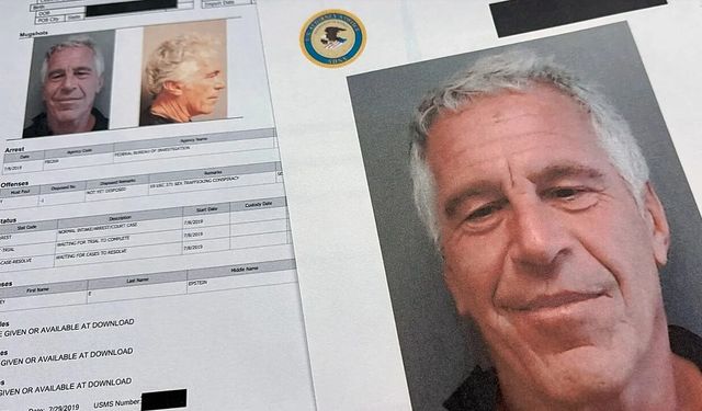 Epstein belgelerinden 'Kabe örtüsü' çıktı