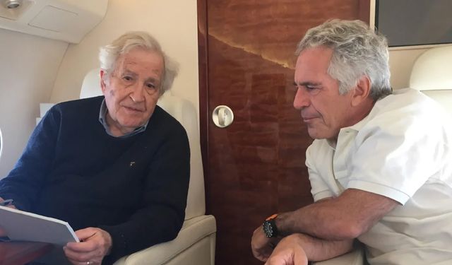 Noam Chomsky’nin Epstein yazışmalarına eşi açıklık getirdi: 'Büyük bir hata yaptık'