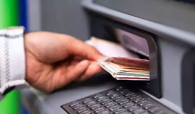 SGK emekli olacaklar için duyurdu: Bayram ikramiyesinin son başvuru tarihi belli oldu