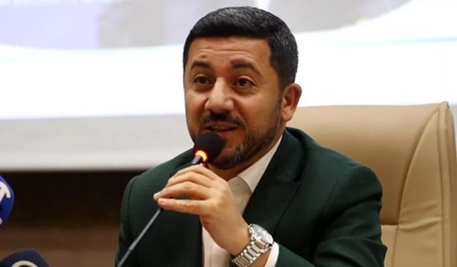 İYİ Partili Rasim Arı'dan AKP'ye geçeceği yönündeki haberlere açıklama