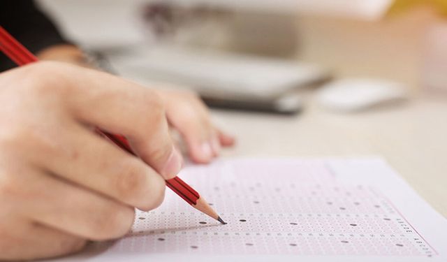 YKS'ye 2026'da başvurular rekor seviyede düştü! Uzmanlardan uyarı
