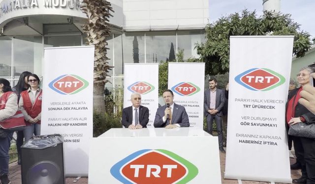 CHP’li Akdoğan’dan TRT önünde canlı yayın çağrısı: 'Silivri duruşmalarını halk izlesin'