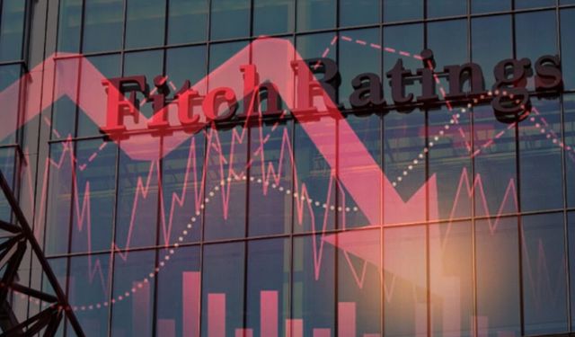 Fitch Ratings, Türkiye’nin kredi notunu durağana çevirdi