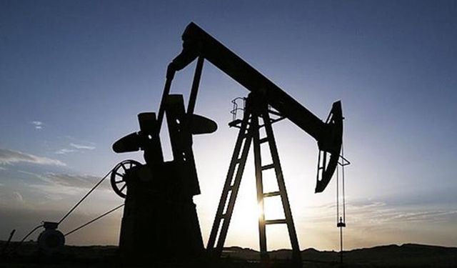 İran Hürmüz Boğazı’nı kapattı: Petrol fiyatları yükseldi