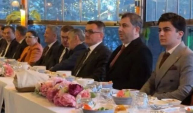 Vali ile iftar yapan isim bir hafta sonra kara paradan tutuklandı! Paylaşımlar kaldırıldı