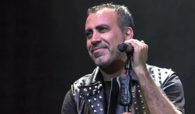 Haluk Levent konserde fenalaştı