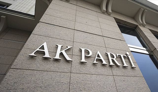 AKP'li isimden partisine 'sen ekonomiyi düzeltmezsen önümüzdeki seçimi kazanamazsın' uyarısı