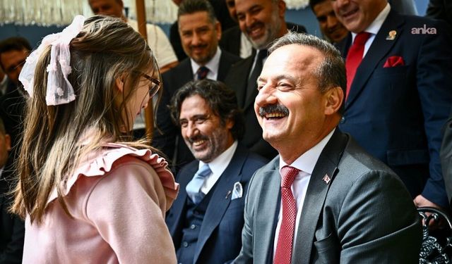 Yavuz Ağıralioğlu: "Bayramdan sonra seçim otobüsümüze binecek ve yollara düşeceğiz"