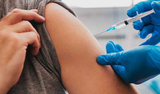 Covid aşıları ve kalp krizi ilişkisi araştırıldı: Sonuçlar şaşırttı