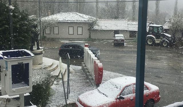 Mayıs ayında İzmir'e kar sürprizi!