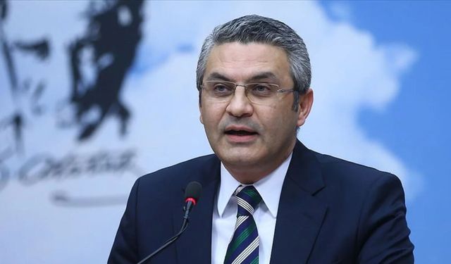 Kurultay bildirisine imza atmayan Oğuz Kaan Salıcı'dan açıklama