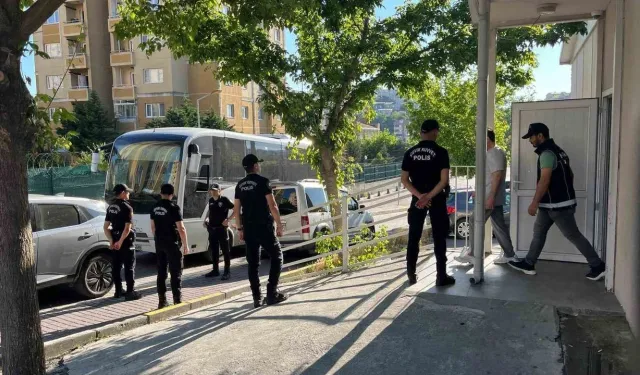 Gözaltına alınan ünlüler adliyeye sevk edildi
