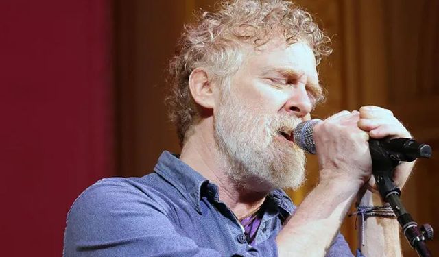 Oscar ödüllü müzisyen Glen Hansard motosiklet kazasında öldü