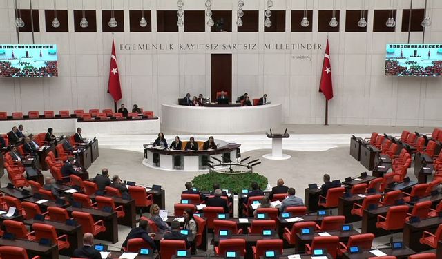 CHP'li Akay: Bakan Şimşek, rakamlarla övündükçe milyonlar geçim derdine mahkum edildi