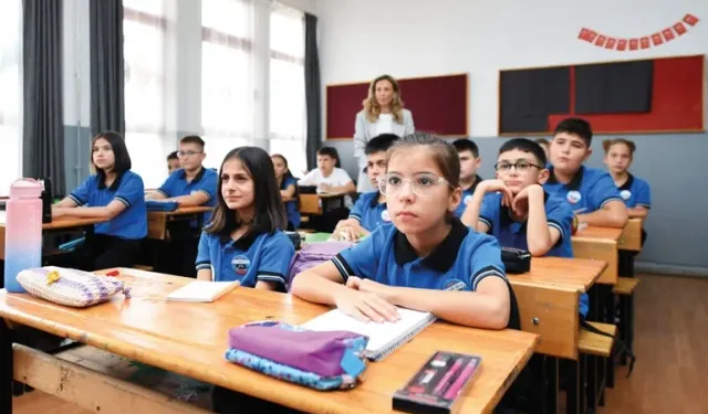 Okullarda ders saatlerine yeni düzenleme! MEB yazı gönderdi