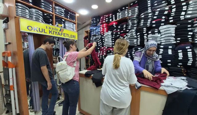 Okul kıyafetlerinde yeni dönem! Zorunluluk geldi