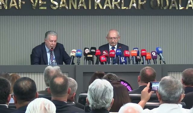 CHP lideri Kılıçdaroğlu İzmir’de esnafın sorunlarını dinledi: “Esnaf Bakanlığı kurulmalı"