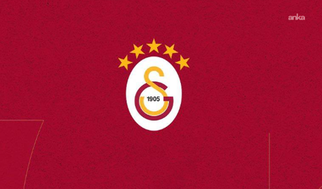Dursun Özbek'ten Okan Buruk açıklaması: İnancımız ve güvenimiz tam