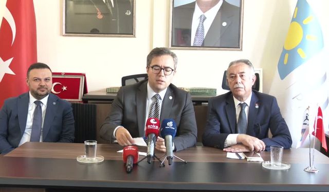 İYİ Partili Yılmaz: "'Terörsüz Türkiye' paketinin kurdelesini açtığımızda, ihanet karanlığıyla karşı karşıya kalıyoruz"