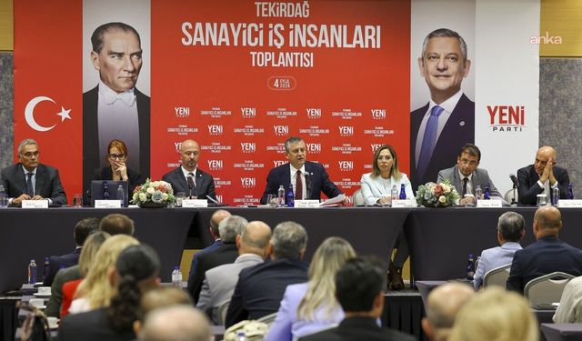 Özgür Özel Tekirdağlı iş insanları ile bir araya geldi