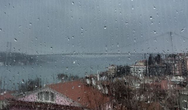 İstanbul ve birçok il için kuvvetli yağış uyarısı! Meteoroloji gün verdi