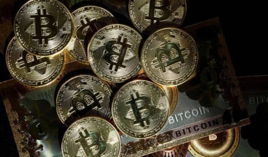 Bitcoin haftaya güçlü başladı, analistler temkinli
