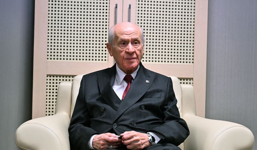 Devlet Bahçeli'den 'çerçeve yasa' ve 'yeni anayasa' mesajı