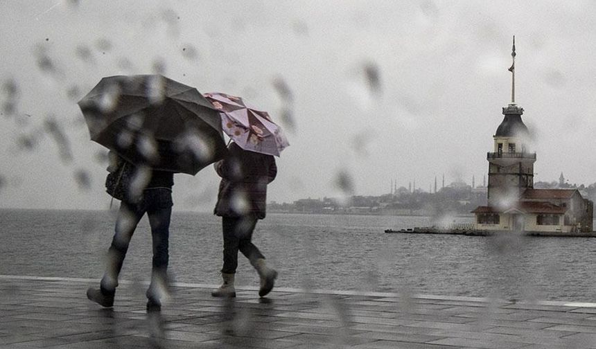 AKOM'dan İstanbullulara uyarı: Çarşamba tufan hafta sonu ayaz!