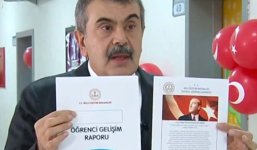 Karnelerden Atatürk'ün kaldırılmasına Yusuf Tekin'den açıklama