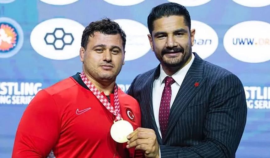 Rıza Kayaalp, Zagreb Açık'ta şampiyon oldu