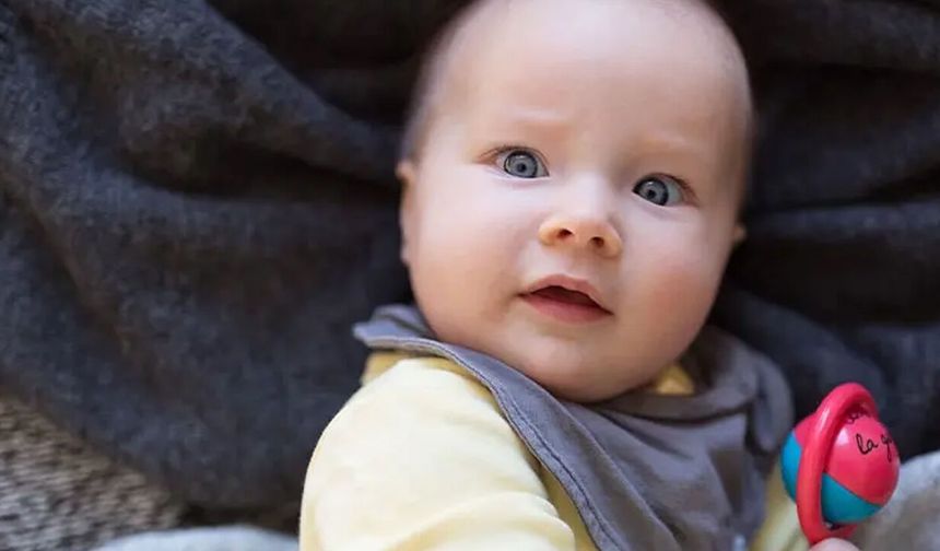 Bebekliğimizi neden hatırlamıyoruz? Bilim insanlarından bebeklik amnezisi açıklaması