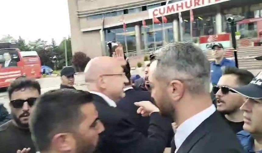 Kılıçdaroğlu'nun avukatı Genel Merkez binasında