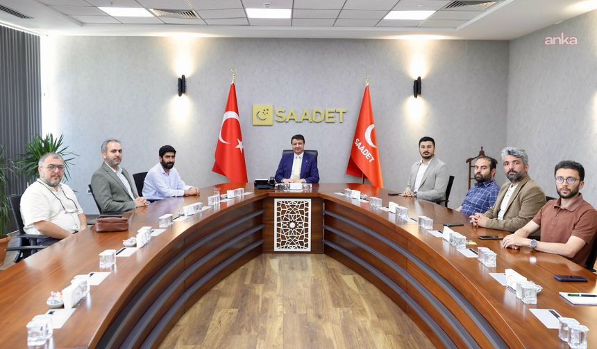 Mahmut Arıkan, Filistin Destekçileri Platformu'yla bir araya geldi