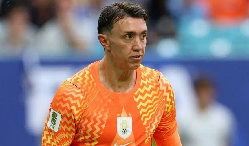 Muslera, Godin'in rekorunu kırdı! İşte Uruguay - Suudi Arabistan maç sonucu...