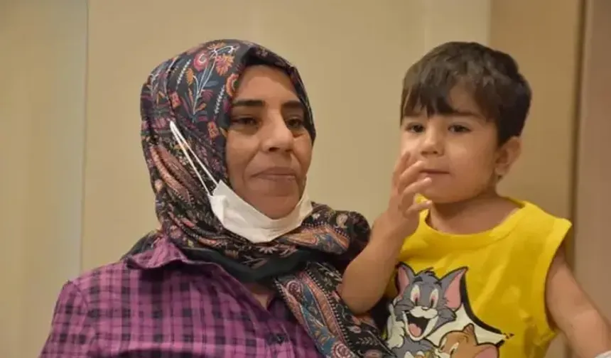 İki evladını kaybetti, üçüncüsünü böbreğiyle hayata bağladı