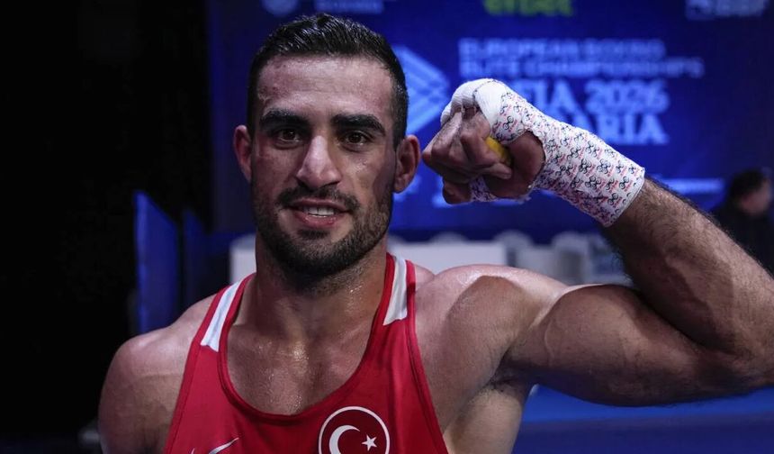 Emrah Yaşar, Avrupa Şampiyonası'nda finale yükseldi